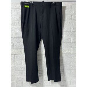 HAGGAR Men Premium Cool18  Dress Pant Straight Fit, Black, Size 40X30